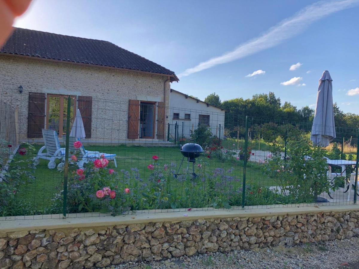Apartamento Chez Lucia A 15Min De Perigueux A 6Km Autoroute A89 Eglise-Neuve-de-Vergt Exterior foto