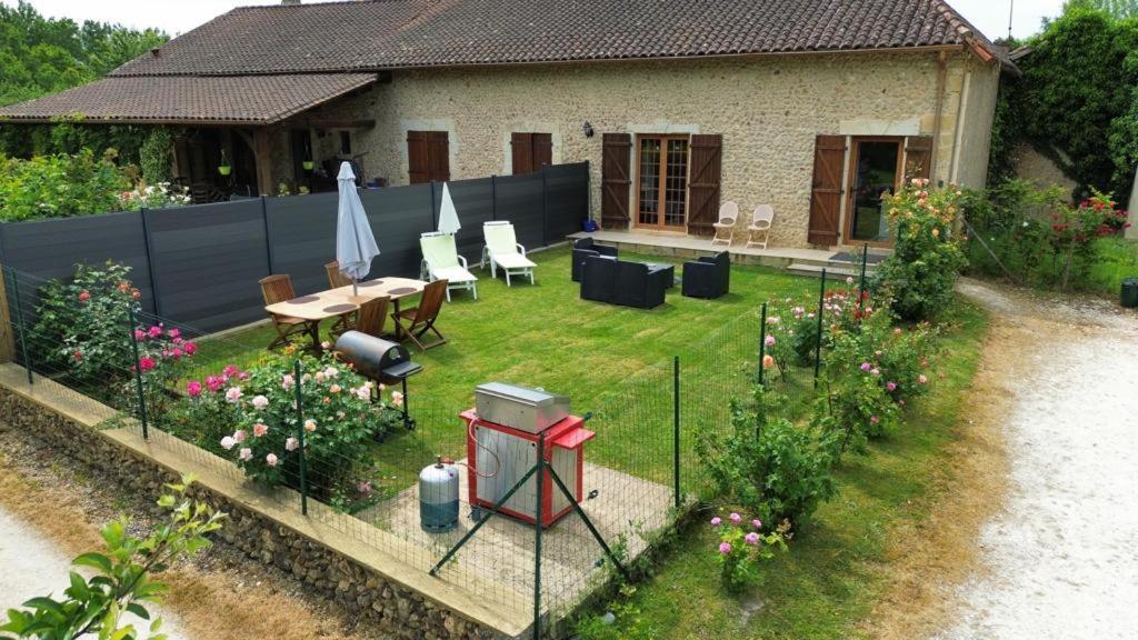 Apartamento Chez Lucia A 15Min De Perigueux A 6Km Autoroute A89 Eglise-Neuve-de-Vergt Exterior foto